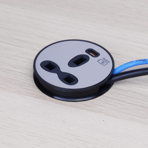 Desktop Power Unit -13A Socket Outlet with USB-C Outlet