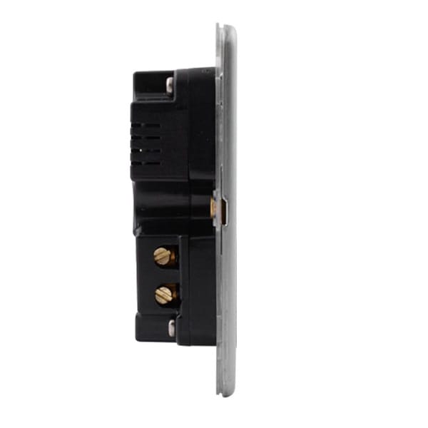 Slimline Screwless 1G with 63W Triple USB Quick Charger of USB-A & C